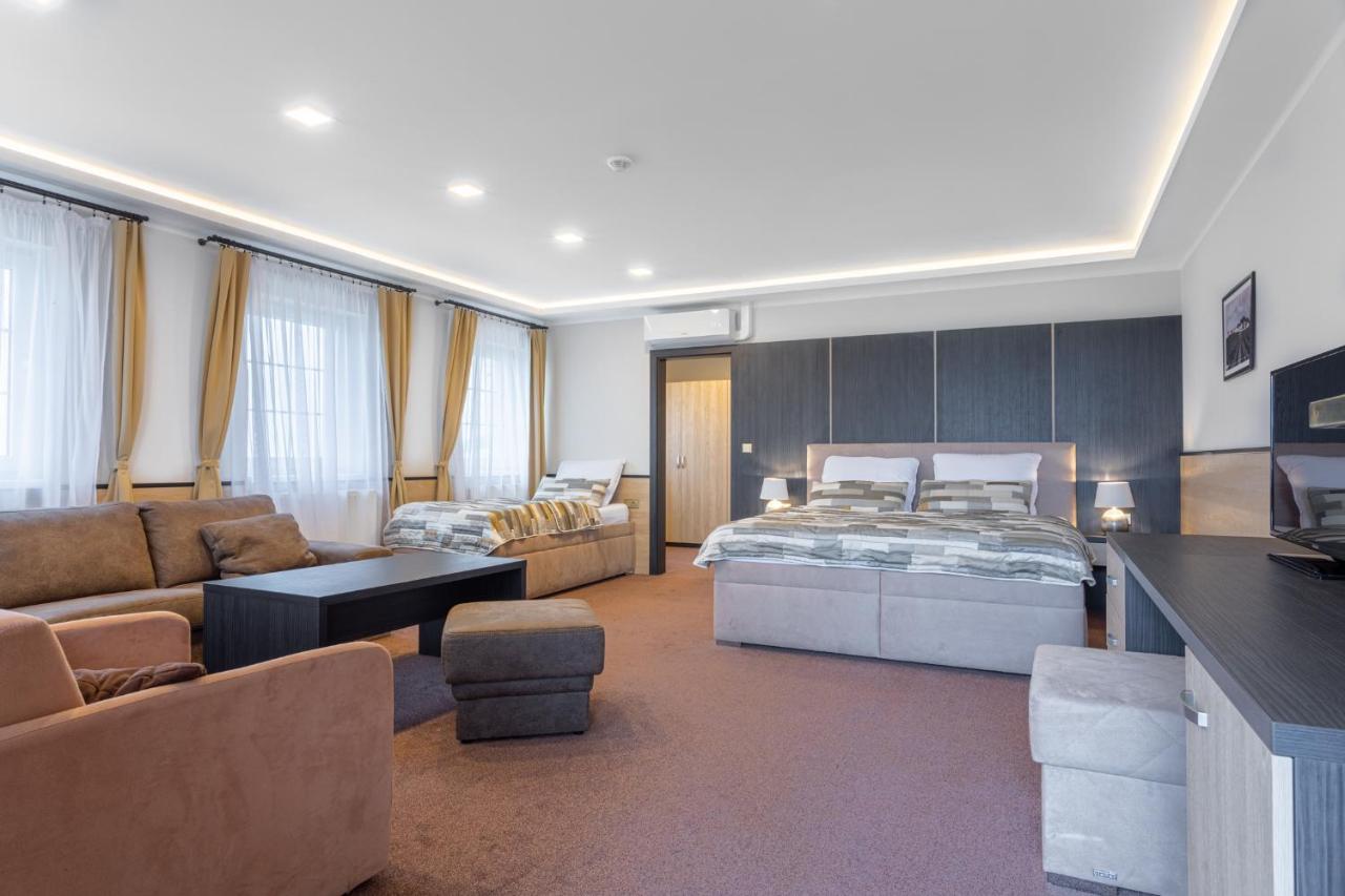 Vinarstvi U Kaplicky Hotell Zaječí Exteriör bild