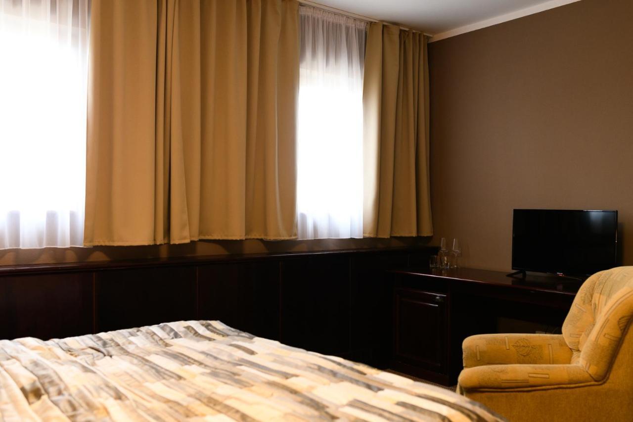 Vinarstvi U Kaplicky Hotell Zaječí Exteriör bild