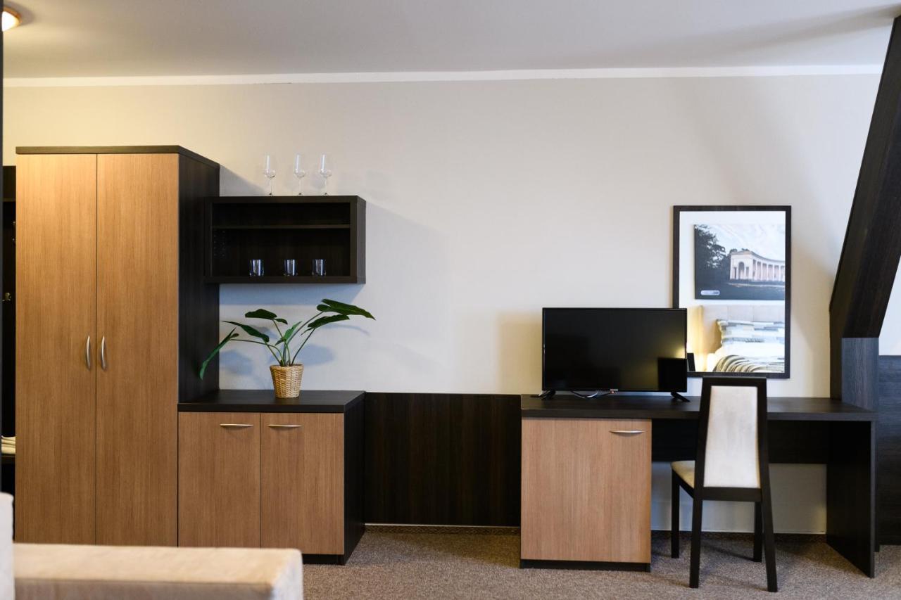 Vinarstvi U Kaplicky Hotell Zaječí Exteriör bild
