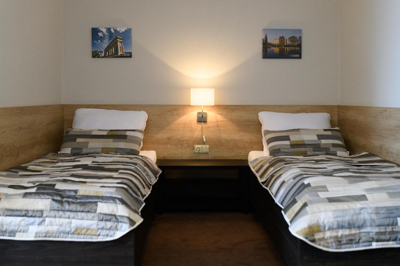 Vinarstvi U Kaplicky Hotell Zaječí Exteriör bild